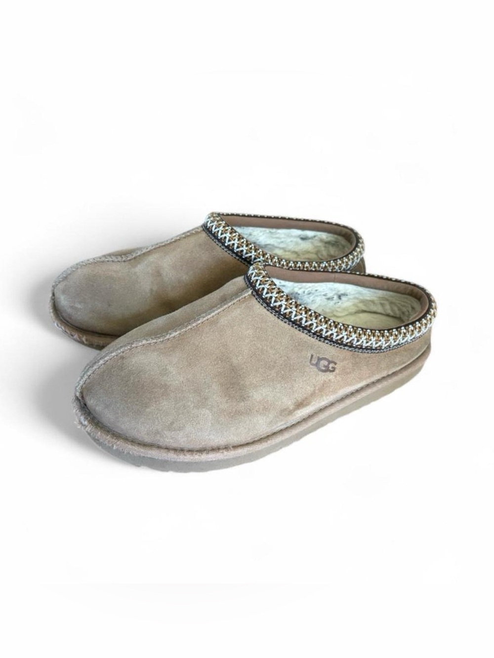 UGG Men’s Slip-On Suede Mule - Taupe